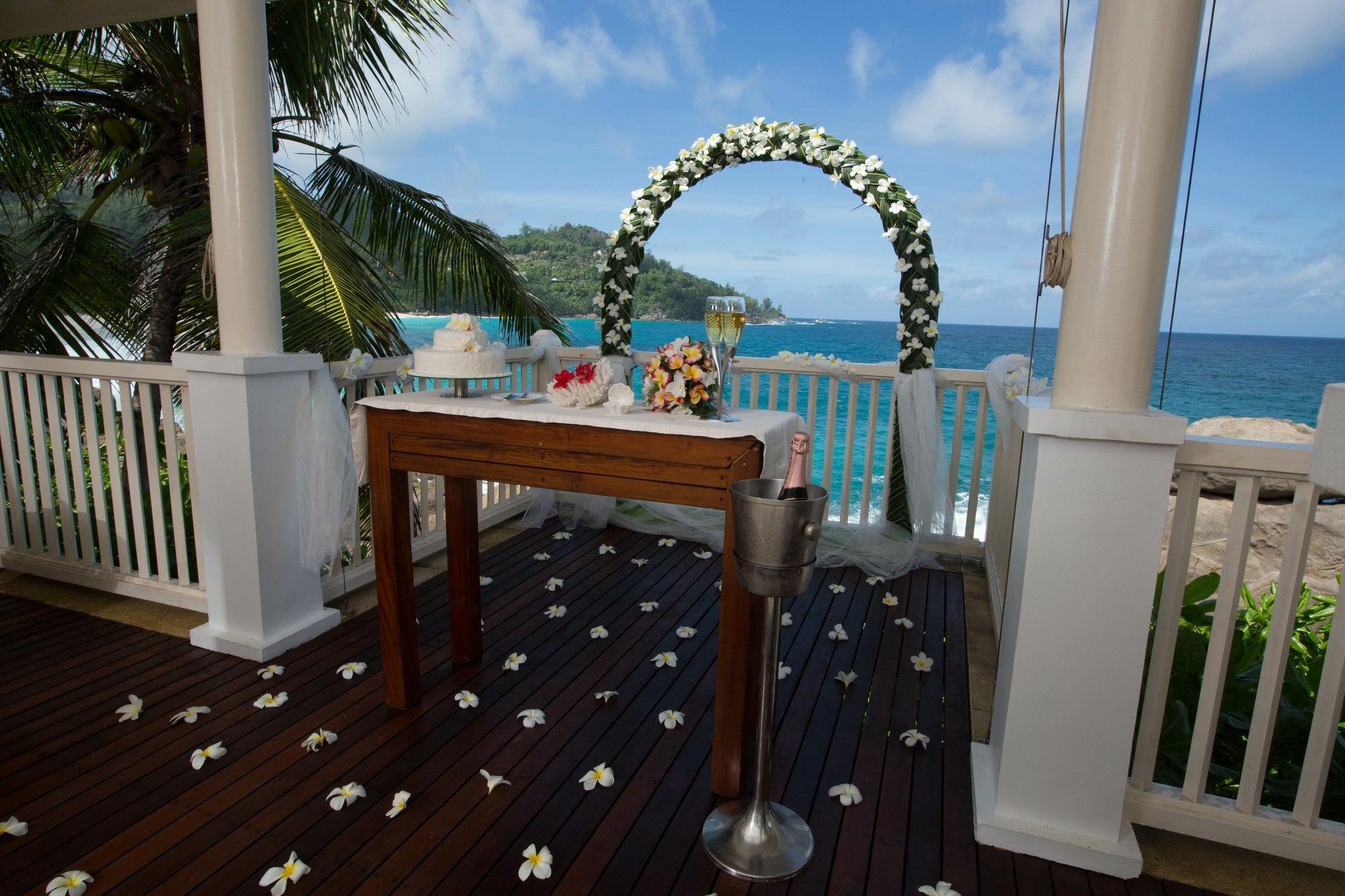 Banyan Tree Seychelles Hotel Takamaka Buitenkant foto